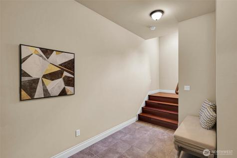 4563 162nd Lane SE Bellevue WA 98006