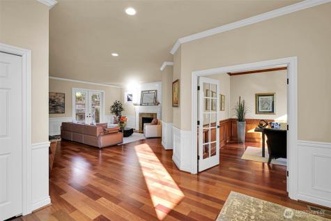 4563 162nd Lane SE Bellevue WA 98006