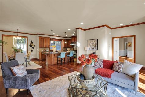 4563 162nd Lane SE Bellevue WA 98006