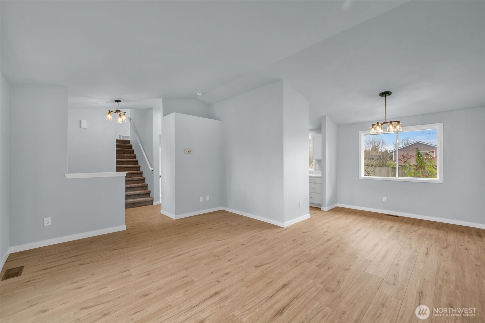 2205 65th Avenue NE Federal Way WA 98422