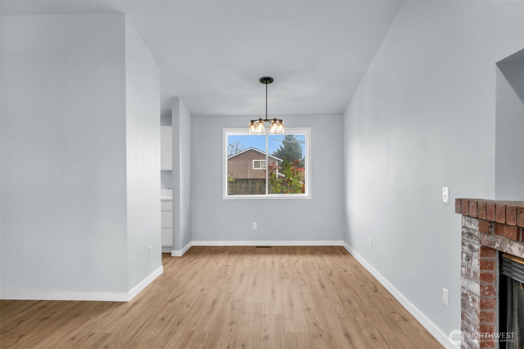 2205 65th Avenue NE Federal Way WA 98422