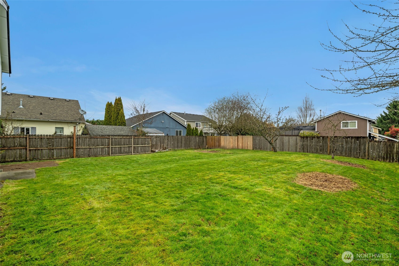 2205 65th Avenue NE Federal Way WA 98422