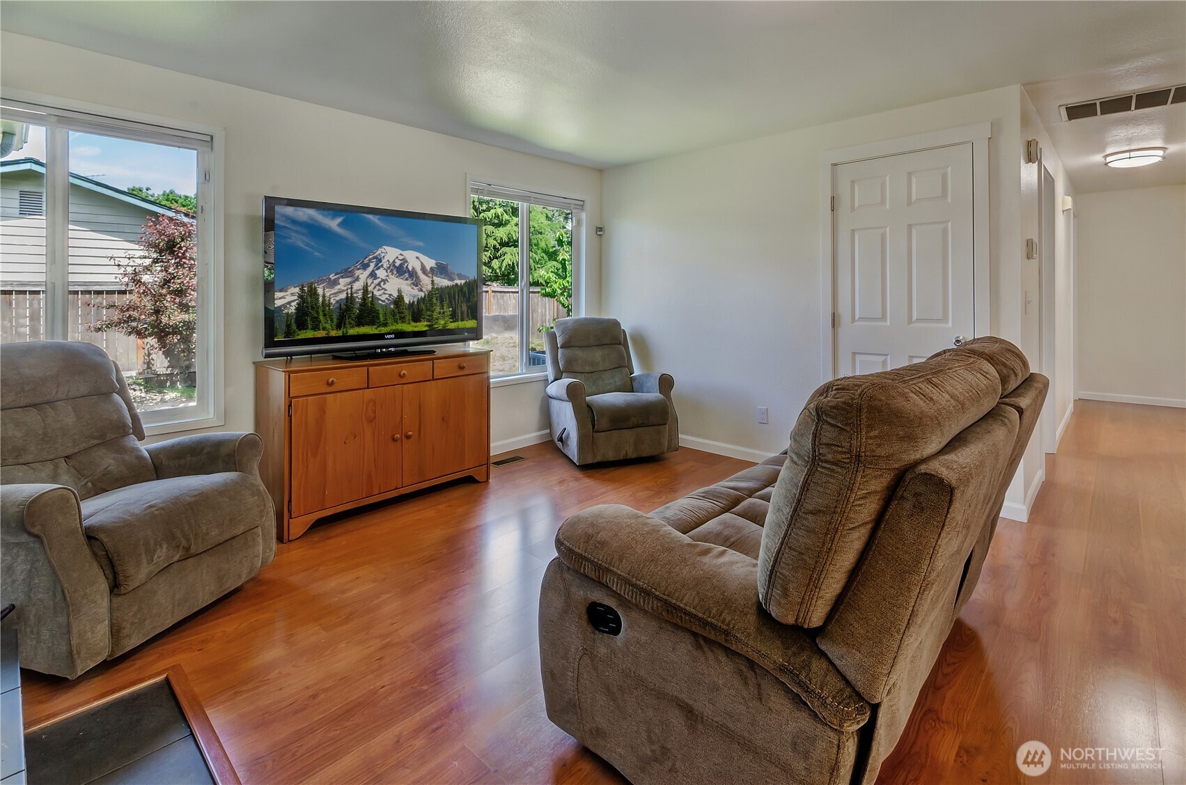 32318 110th Avenue SE Auburn WA 98092