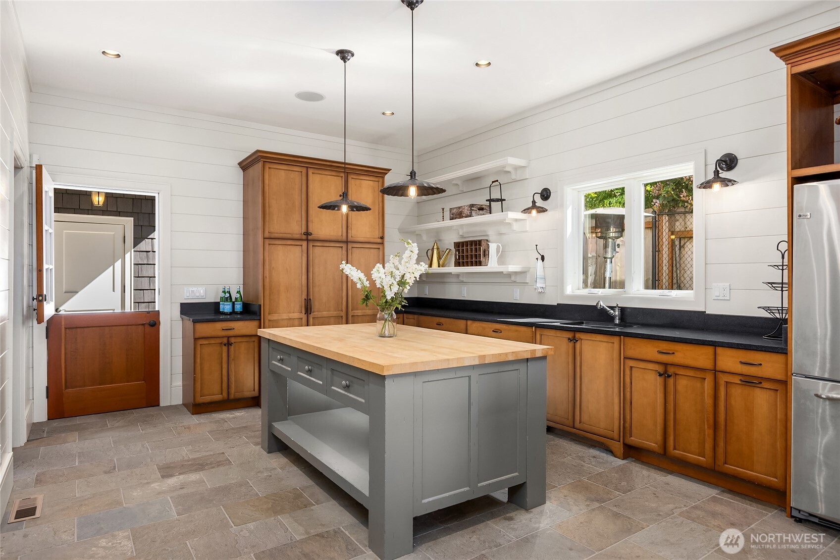 13282 Seabeck Hwy NW Seabeck WA 98380