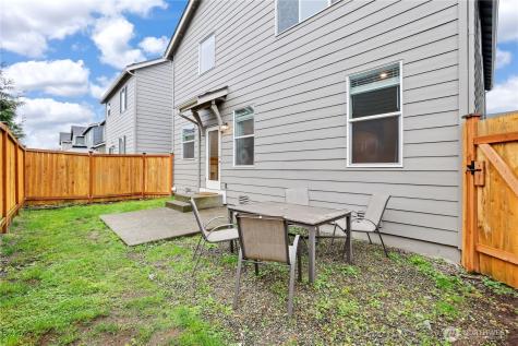 10637 187th Street Puyallup WA 98374