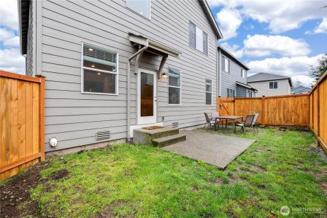 10637 187th Street Puyallup WA 98374
