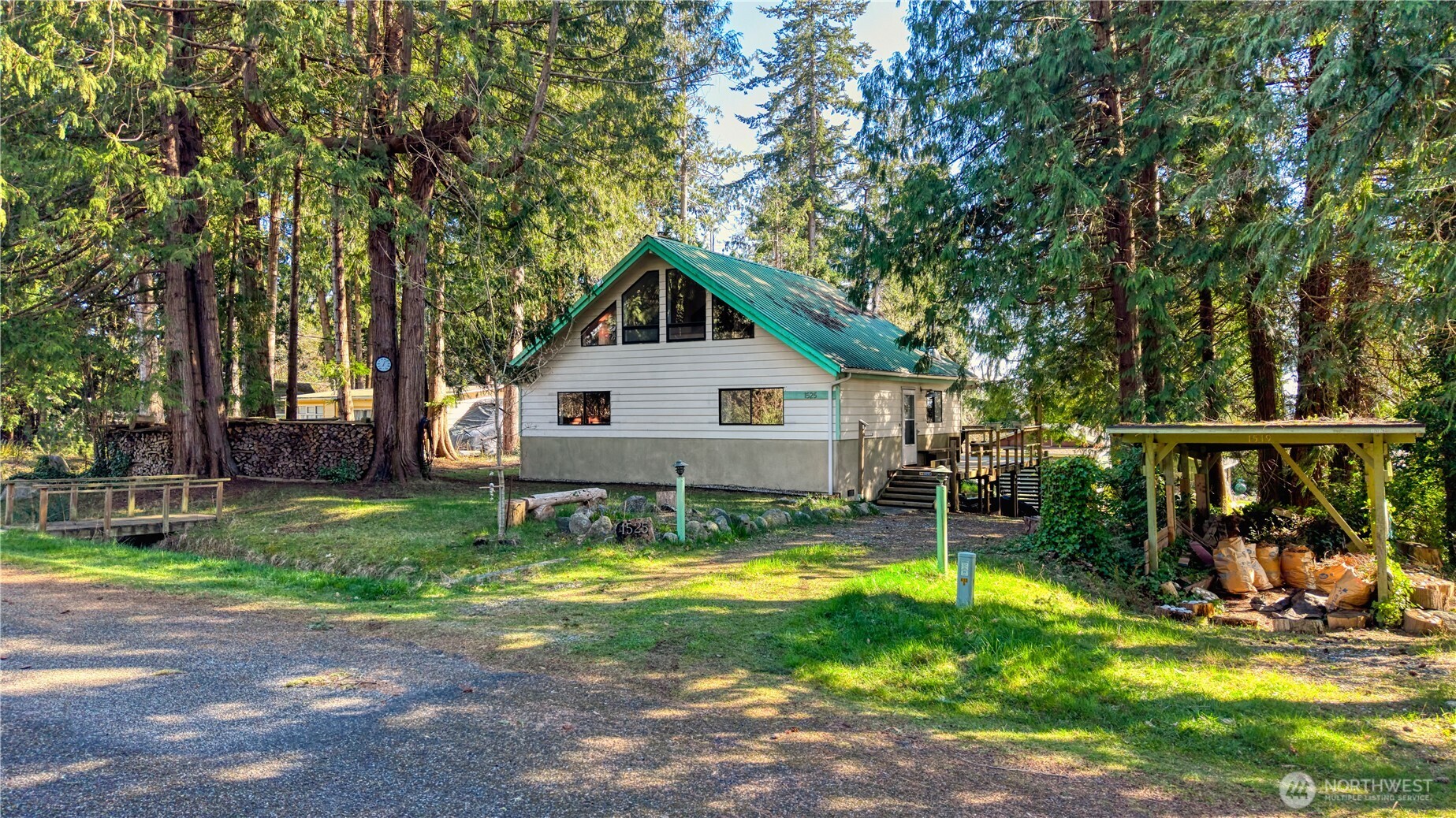 1525 Columbia Vista Drive Point Roberts WA 98281