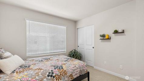 15201 35th Ave W Lynnwood WA 98087