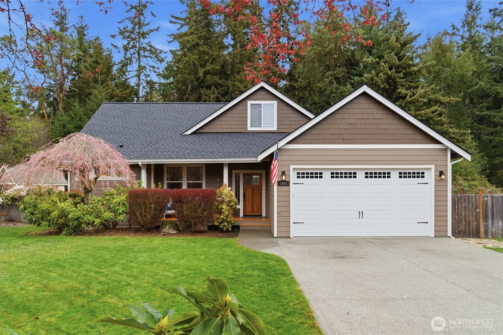 1061 Potlatch Drive Fox Island WA 98333