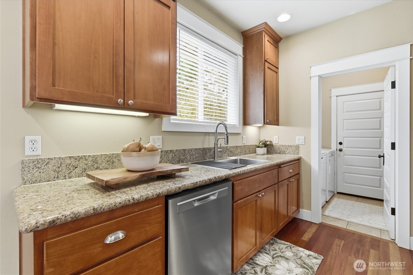 1061 Potlatch Drive Fox Island WA 98333