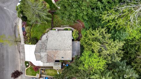 1610 28th Place SE Puyallup WA 98374