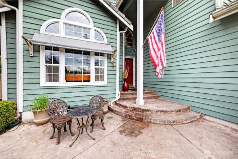 1610 28th Place SE Puyallup WA 98374