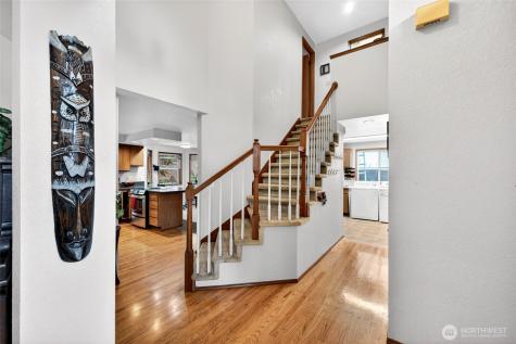 1610 28th Place SE Puyallup WA 98374