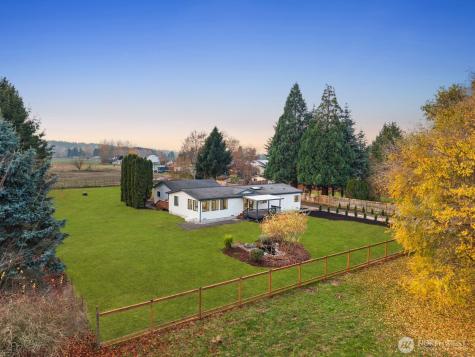 4602 62ND Puyallup WA 98371