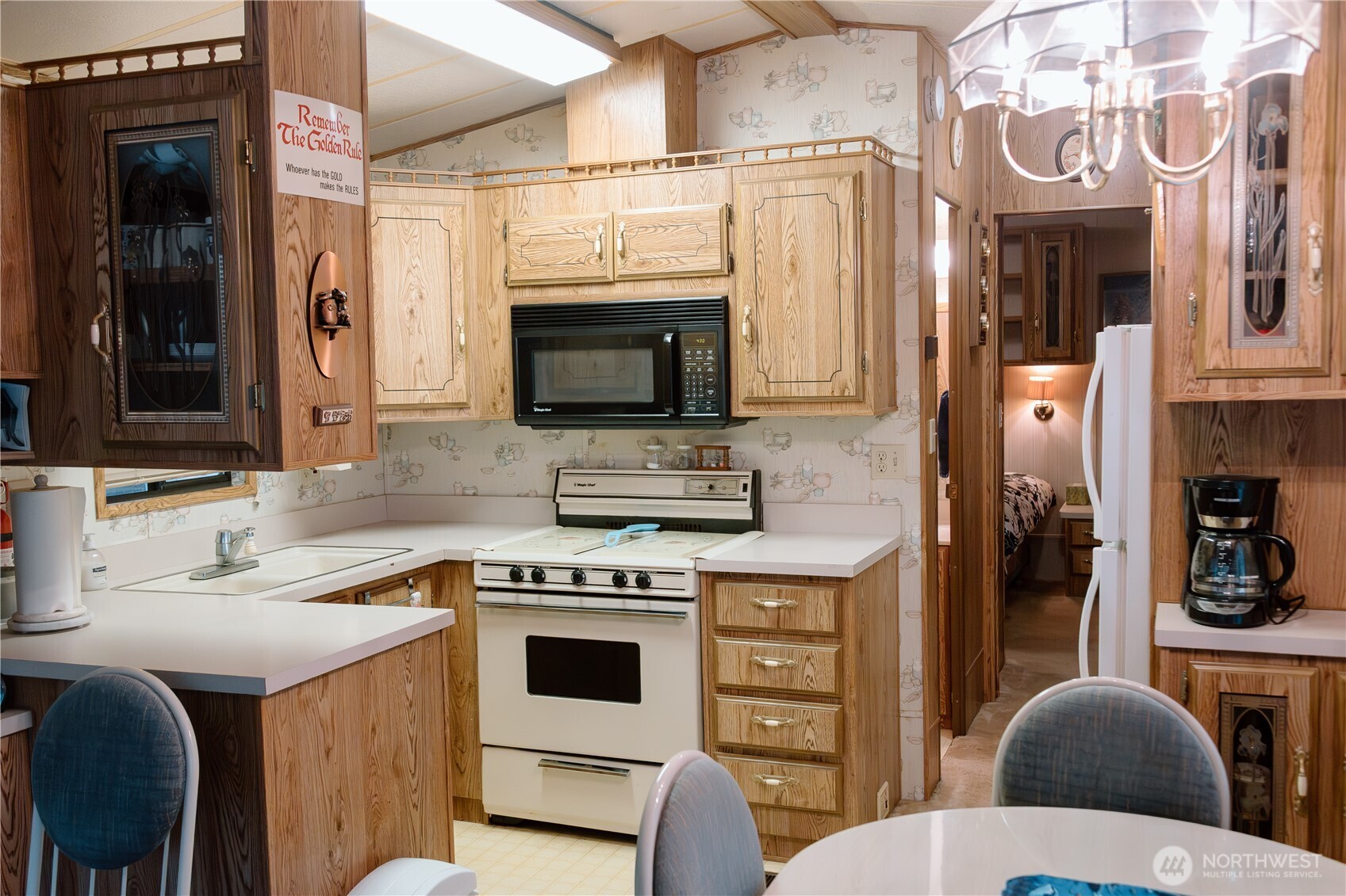 97 Goldrush Road Deming WA 98244