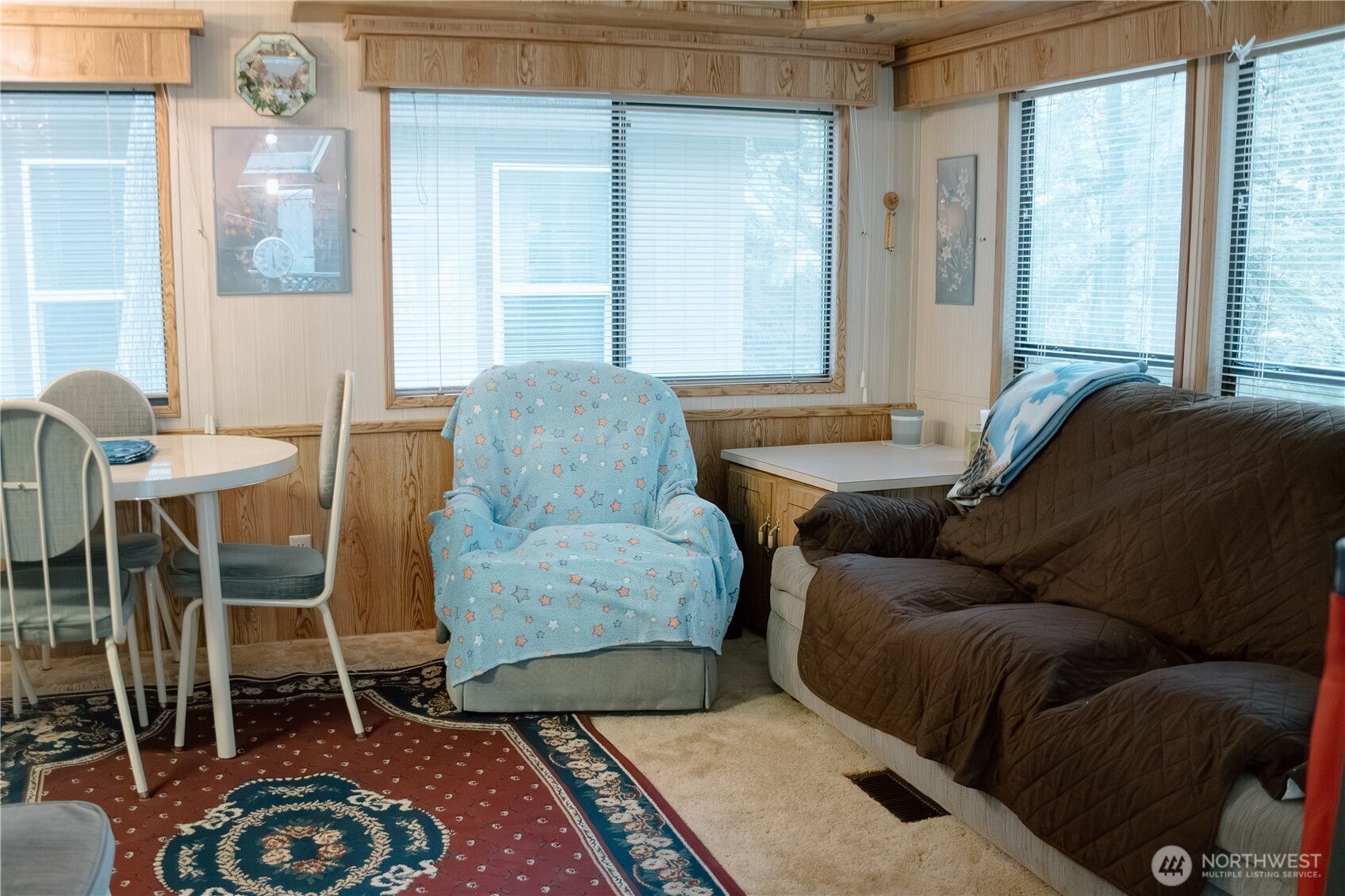 97 Goldrush Road Deming WA 98244
