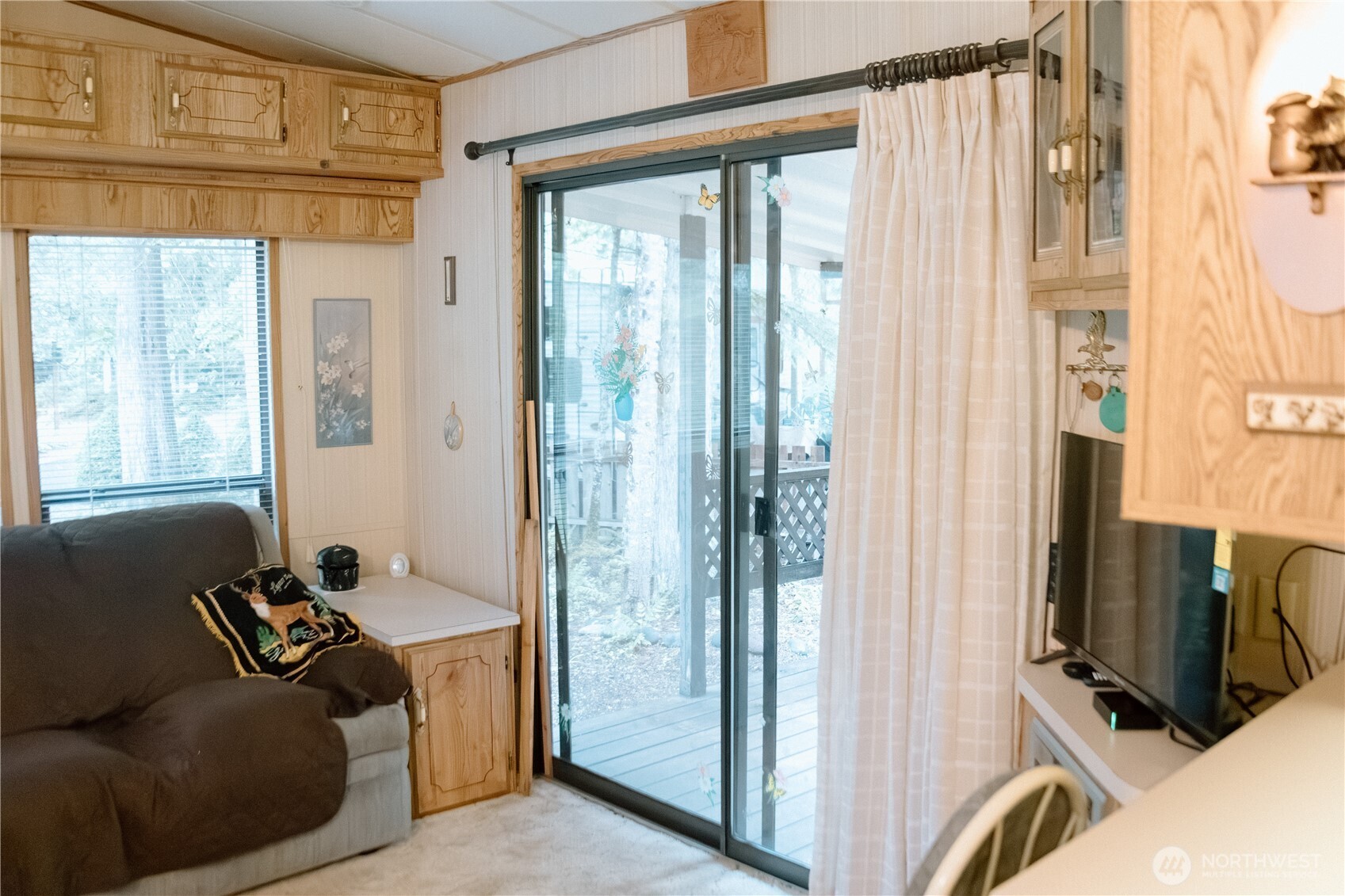 97 Goldrush Road Deming WA 98244
