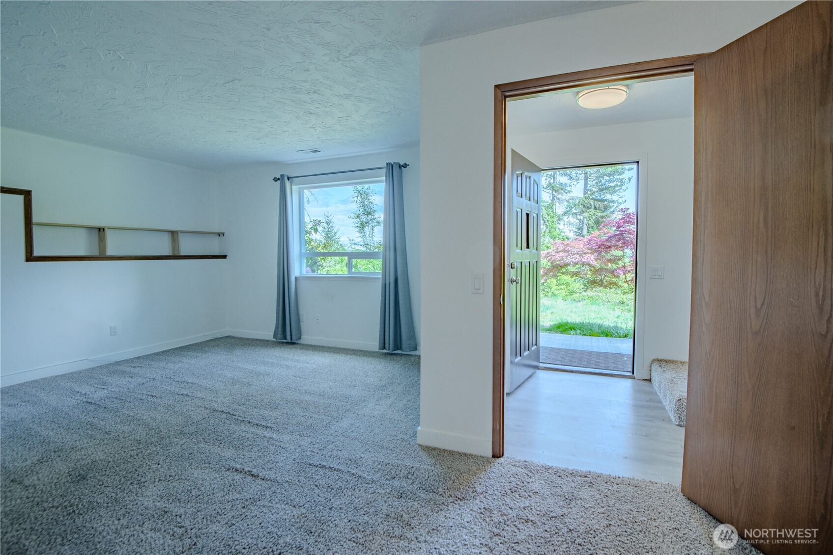 491 N Suncrest Drive Hoodsport WA 98548
