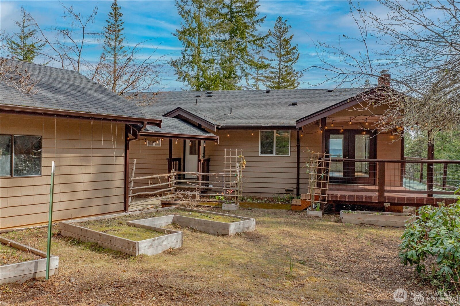 491 N Suncrest Drive Hoodsport WA 98548