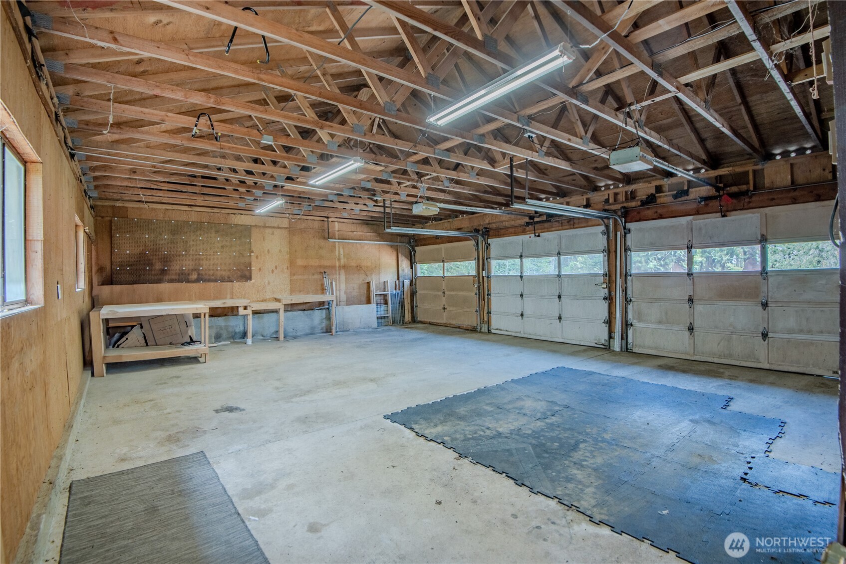 491 N Suncrest Drive Hoodsport WA 98548