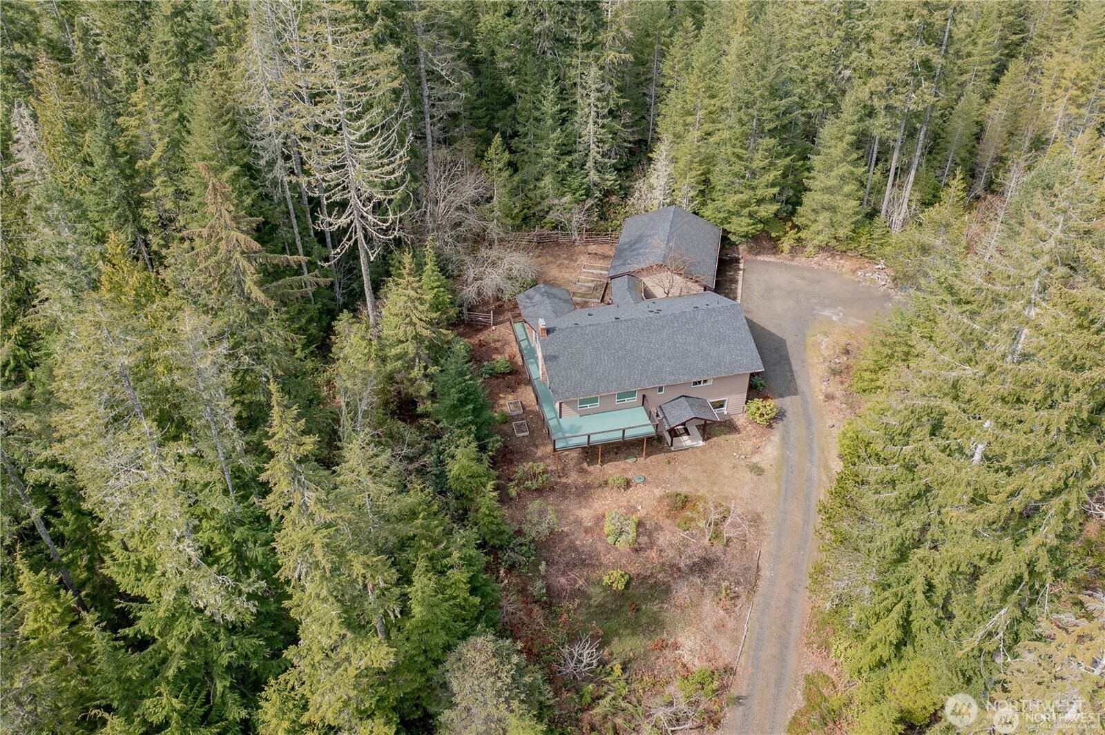 491 N Suncrest Drive Hoodsport WA 98548