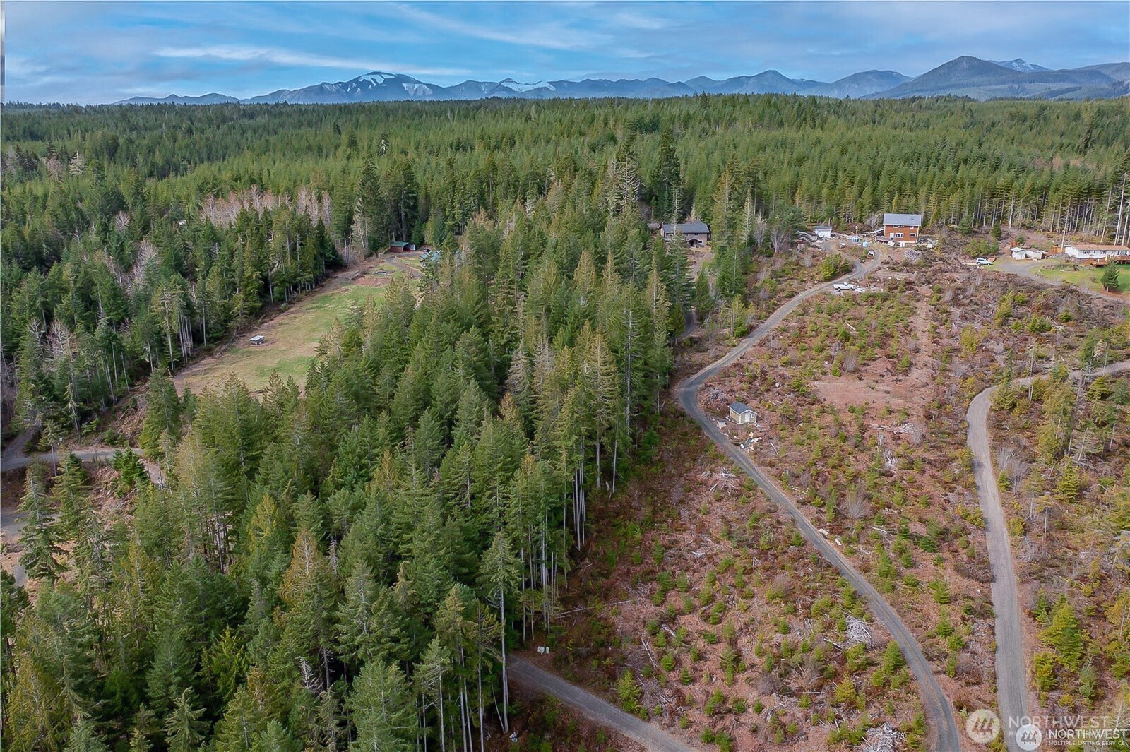 491 N Suncrest Drive Hoodsport WA 98548