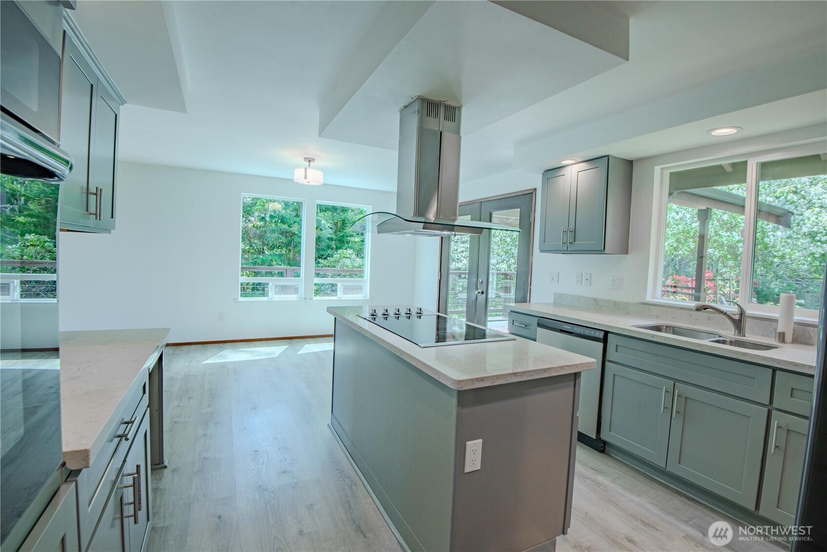 491 N Suncrest Drive Hoodsport WA 98548