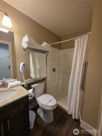 1 Beach 593-l Manson WA 98831