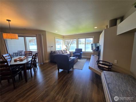 1 Beach 593-l Manson WA 98831