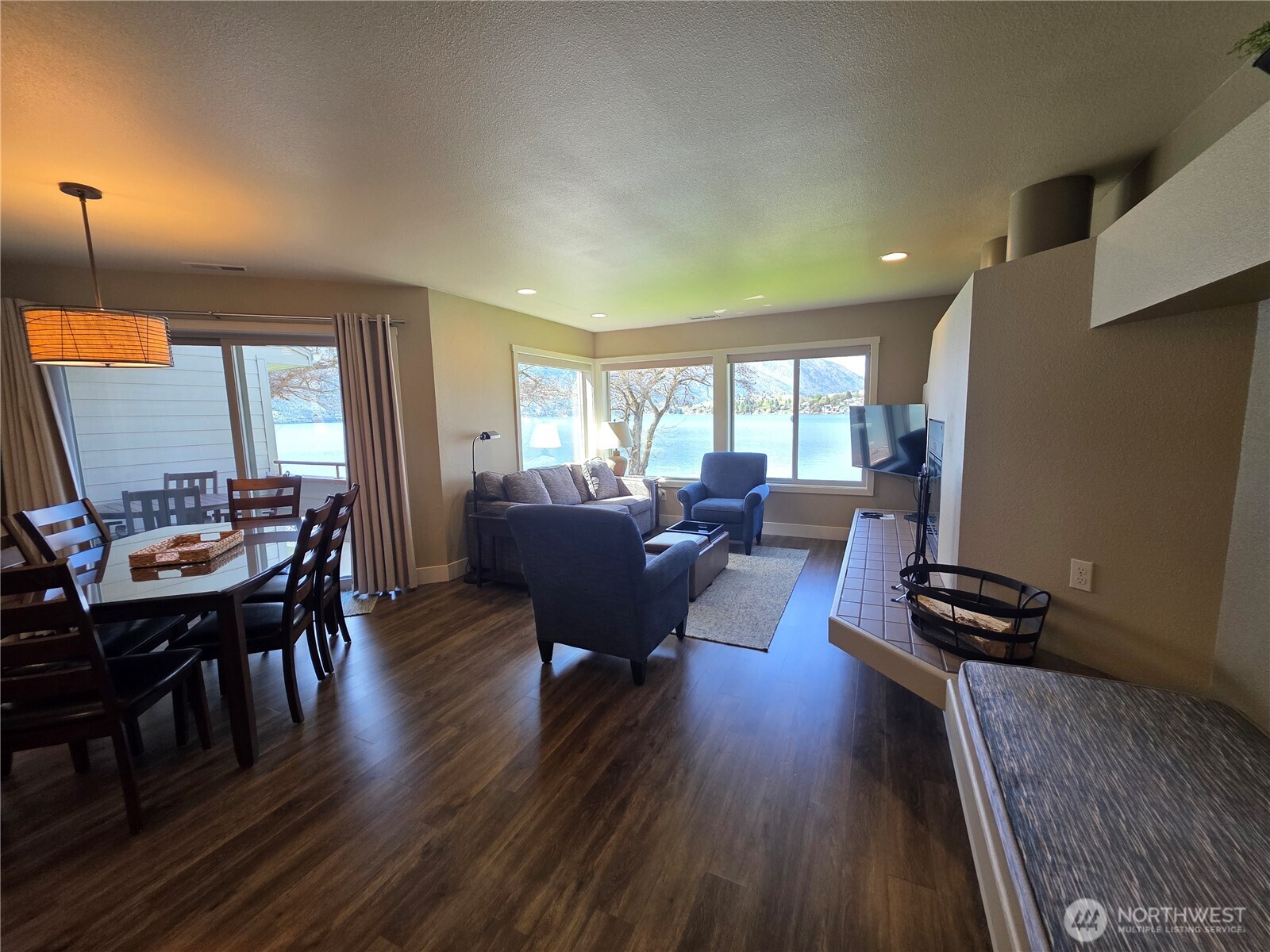 1 Beach 593-l Manson WA 98831