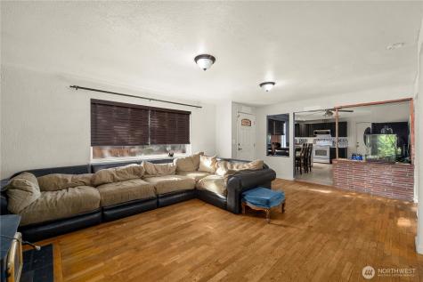 11815 C Street S Tacoma WA 98444