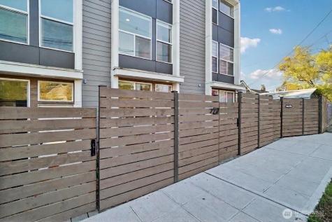 7207 12th Avenue NE Seattle WA 98115