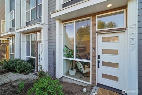 7207 12th Avenue NE Seattle WA 98115