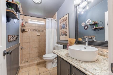 254 Macomber Road Chehalis WA 98532