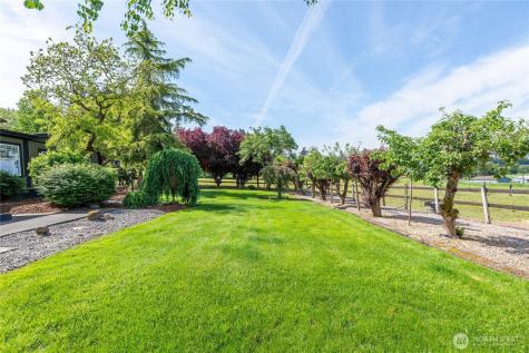 254 Macomber Road Chehalis WA 98532