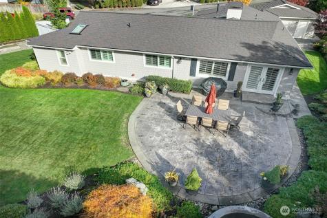 8711 NE 11th Street Medina WA 98039