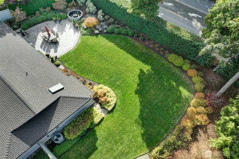 8711 NE 11th Street Medina WA 98039