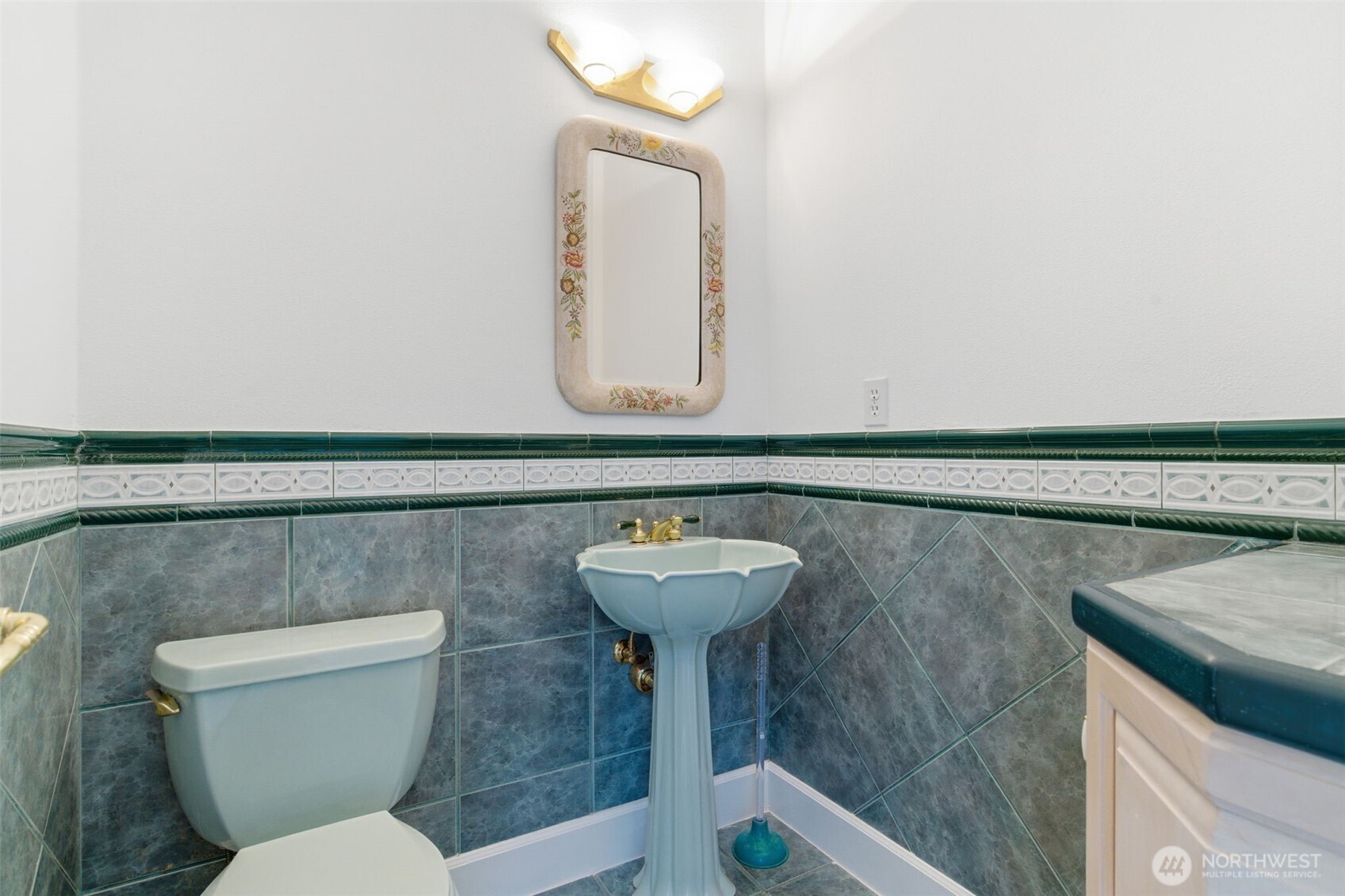 457 E Victor Road Belfair WA 98528