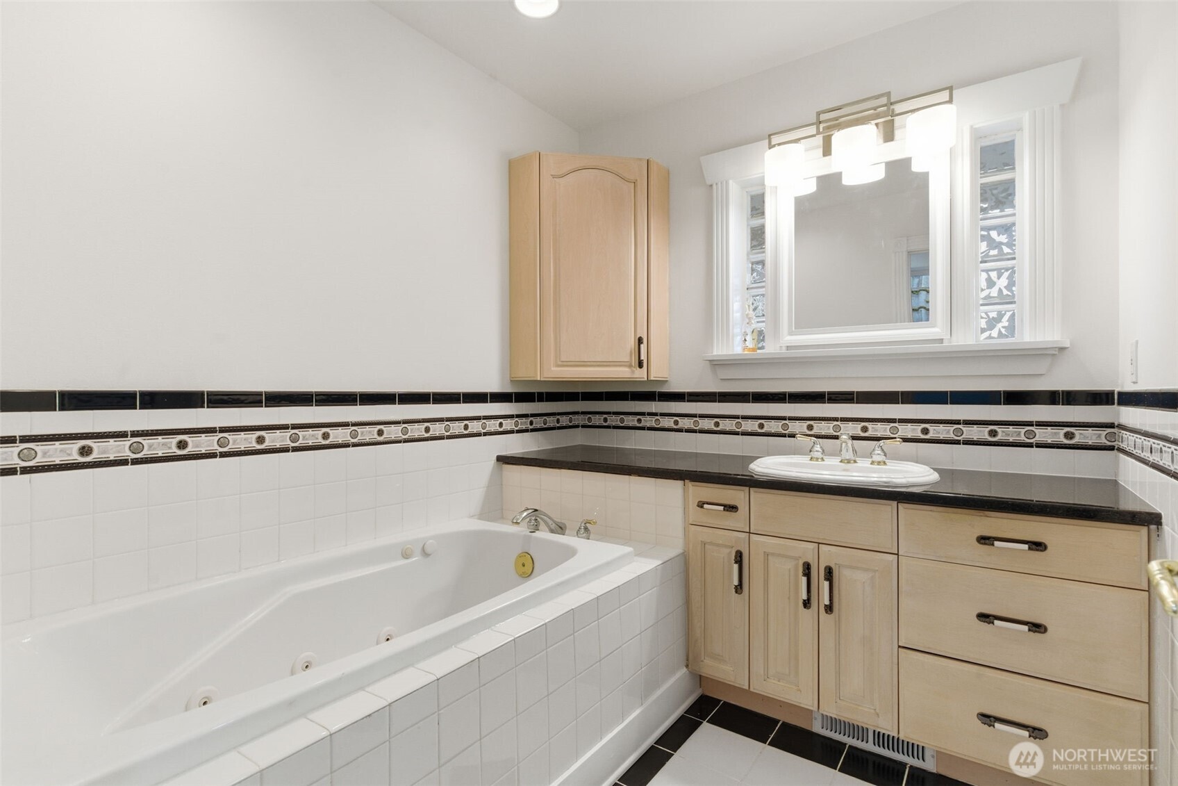 457 E Victor Road Belfair WA 98528