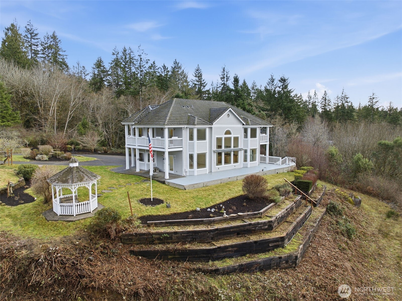 457 E Victor Road Belfair WA 98528