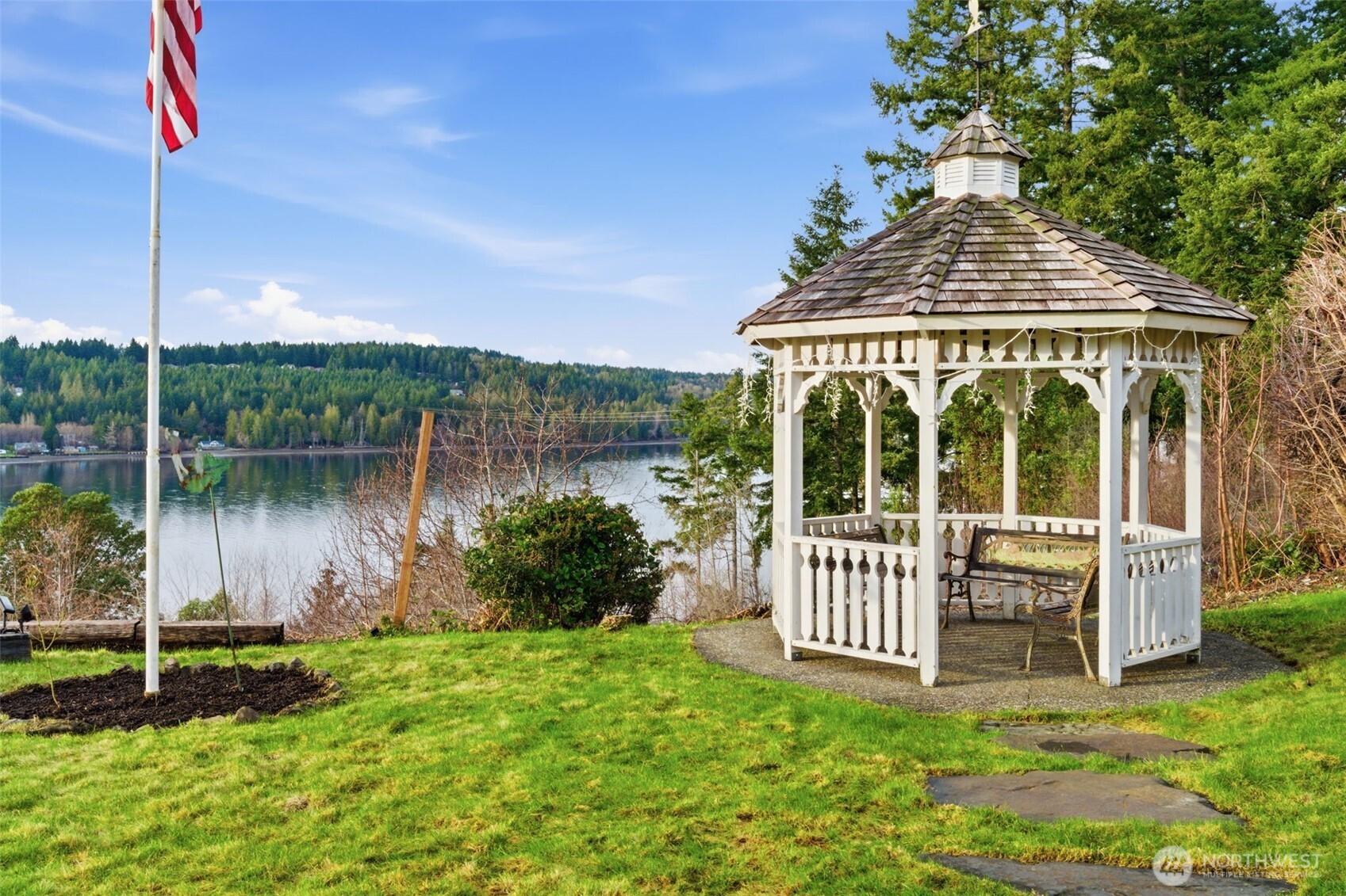 457 E Victor Road Belfair WA 98528