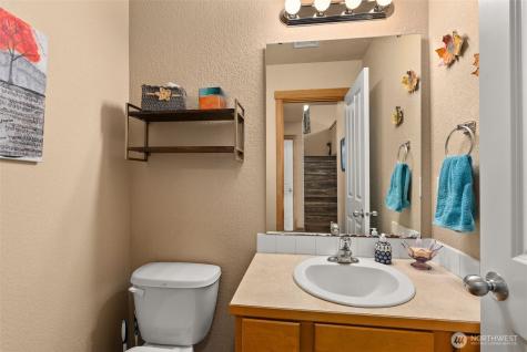 1835 Yew Avenue NE Olympia WA 98506