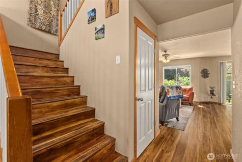 1835 Yew Avenue NE Olympia WA 98506