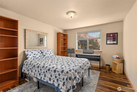 1835 Yew Avenue NE Olympia WA 98506