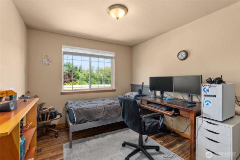1835 Yew Avenue NE Olympia WA 98506
