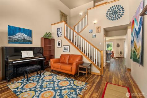 1835 Yew Avenue NE Olympia WA 98506