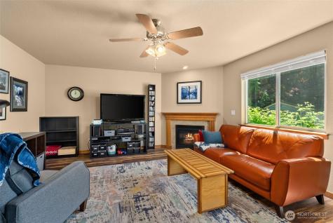 1835 Yew Avenue NE Olympia WA 98506