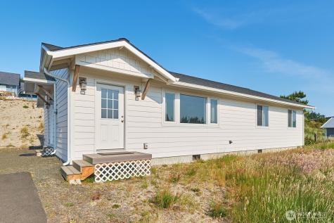 31810 I Street Ocean Park WA 98640
