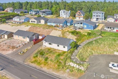 31810 I Street Ocean Park WA 98640