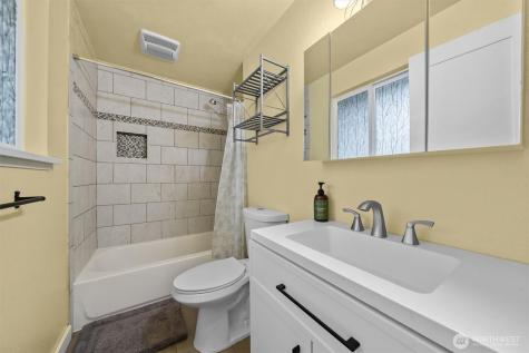 11719 258th Avenue E Buckley WA 98321